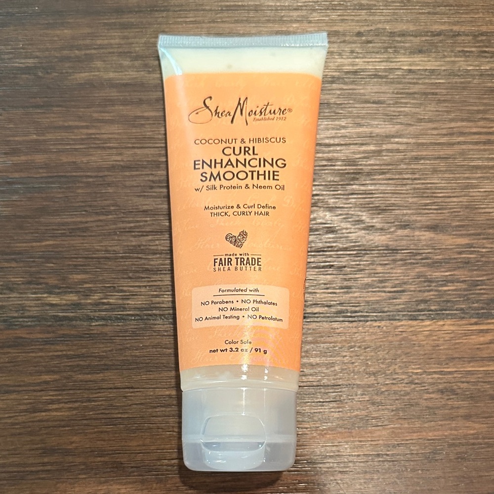 5/$25!! Curl Enhancing Smoothie by Shea Moisture